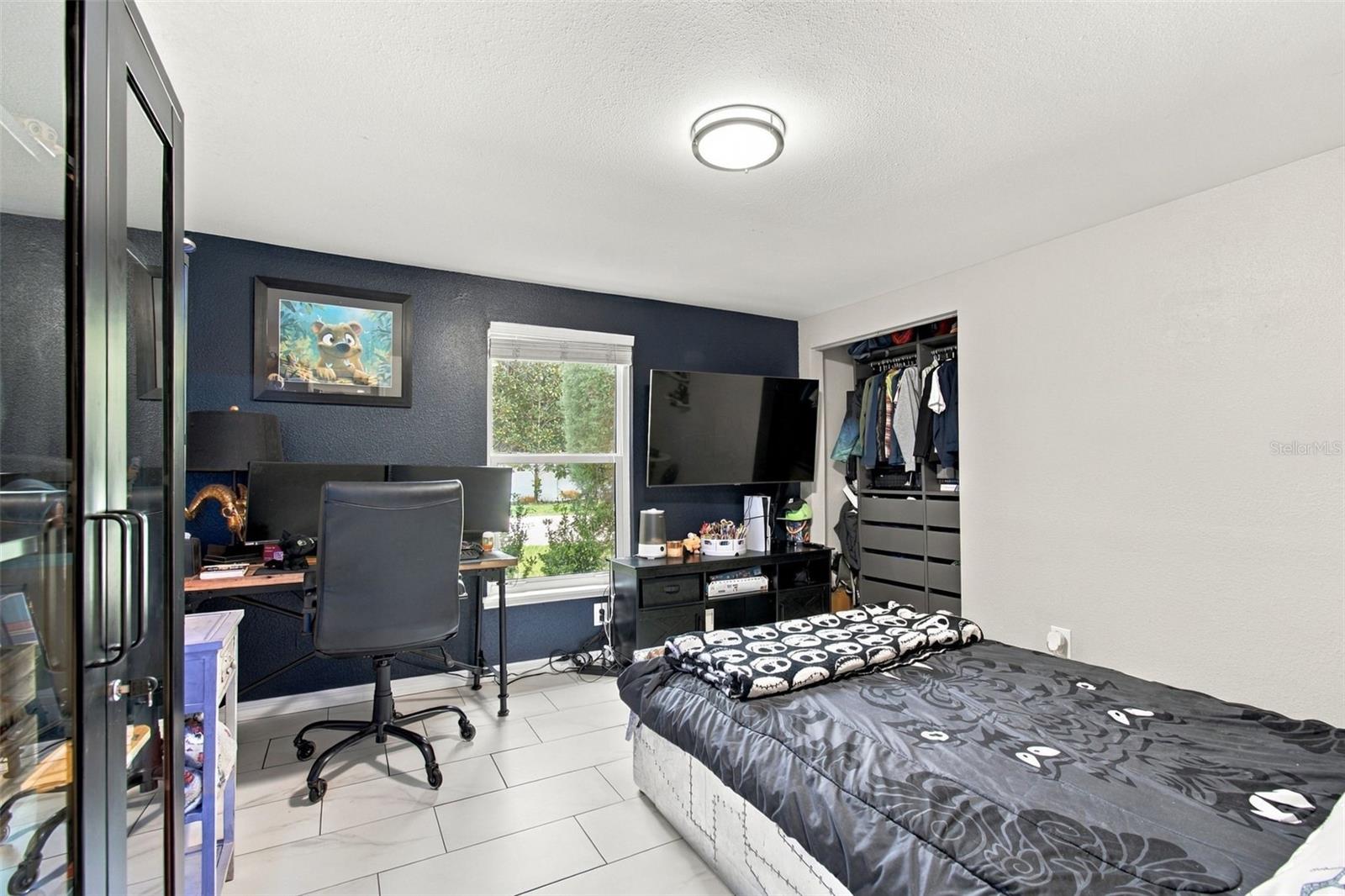 19902 GUNN HWY