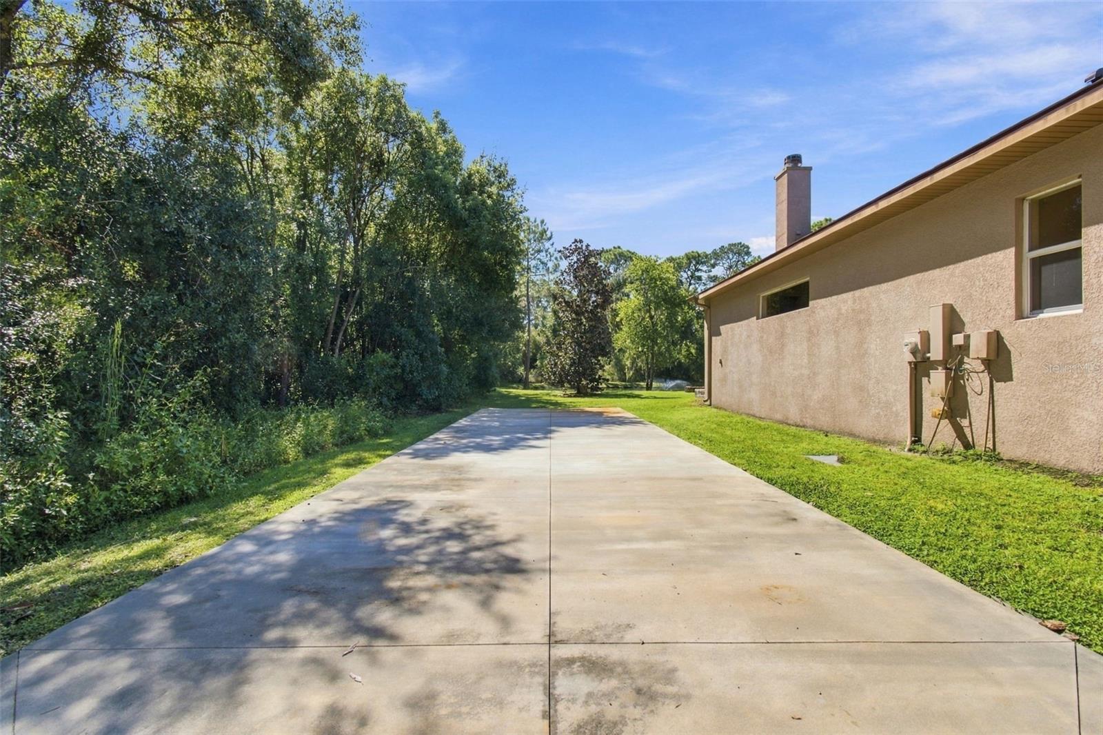 13887 GAVIN RD