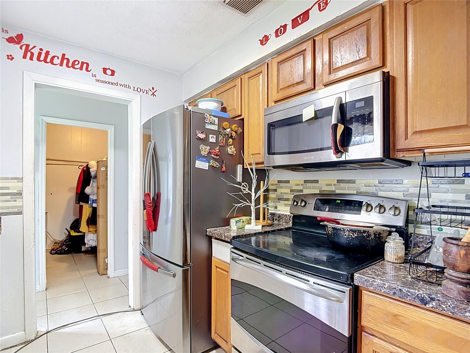 7331 FILBERT LN