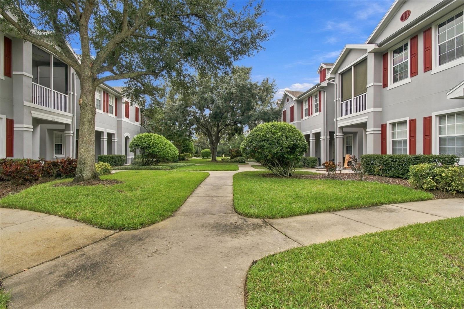 9420 GEORGIAN PARK LN #108