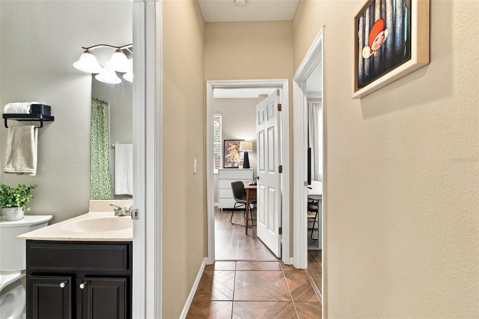 9420 GEORGIAN PARK LN #108