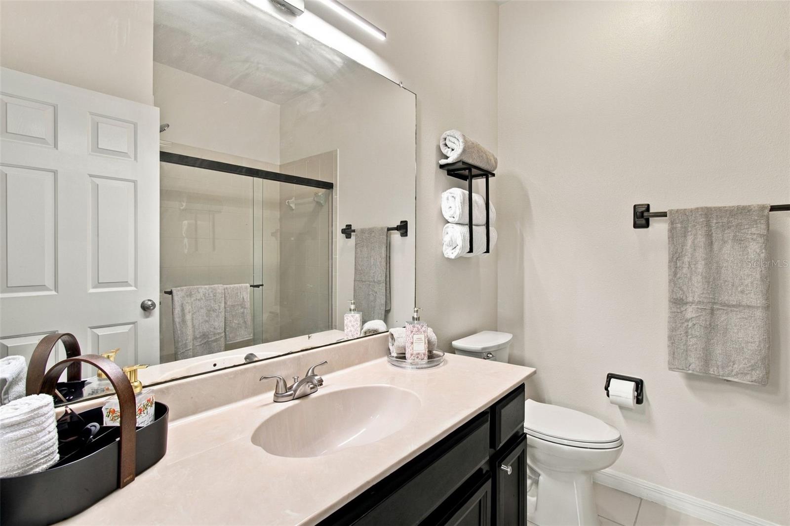 9420 GEORGIAN PARK LN #108