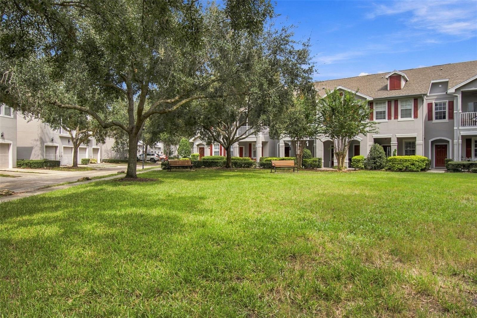 9420 GEORGIAN PARK LN #108