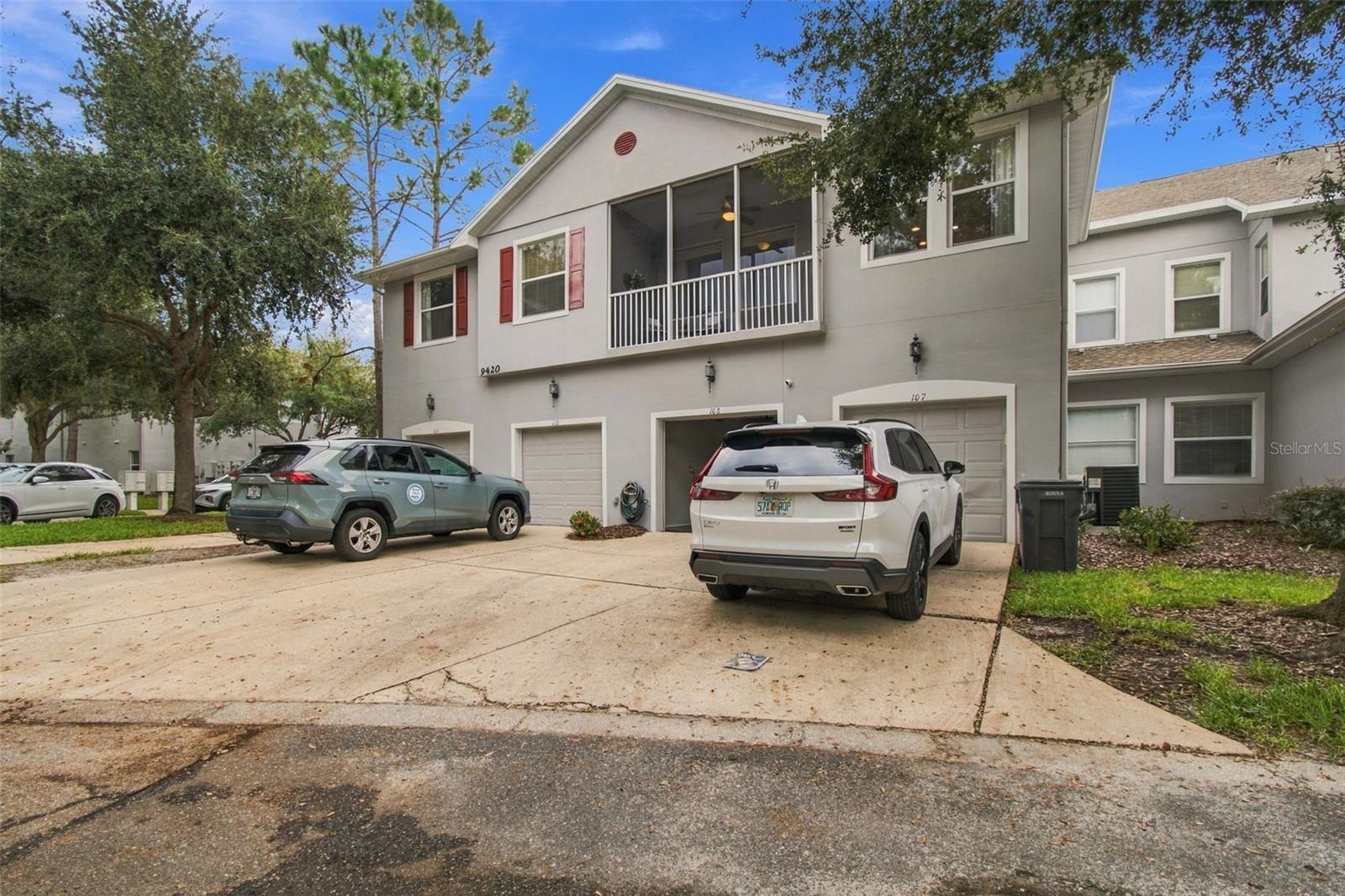9420 GEORGIAN PARK LN #108