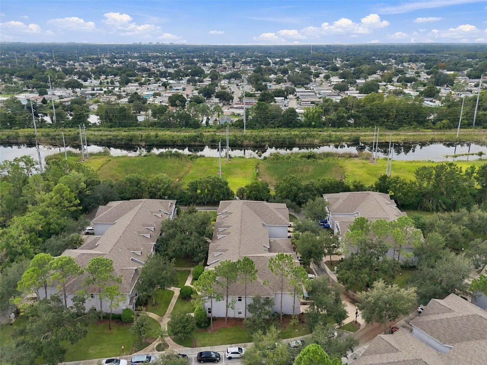 9420 GEORGIAN PARK LN #108