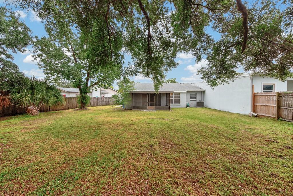 1219 MOHRLAKE DR