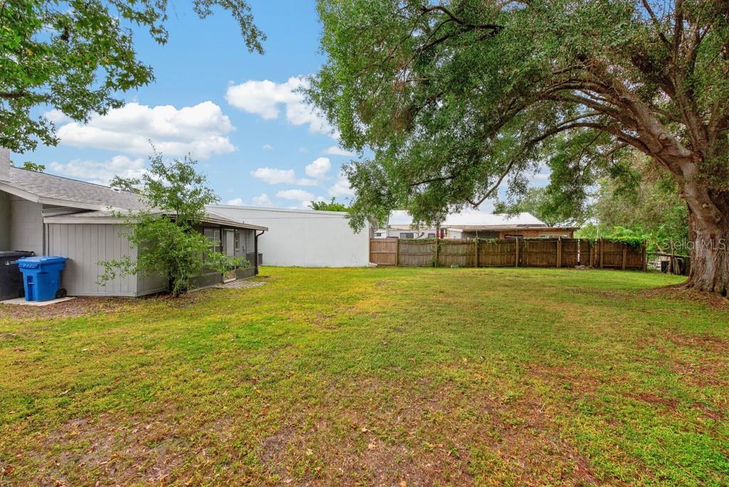 1219 MOHRLAKE DR