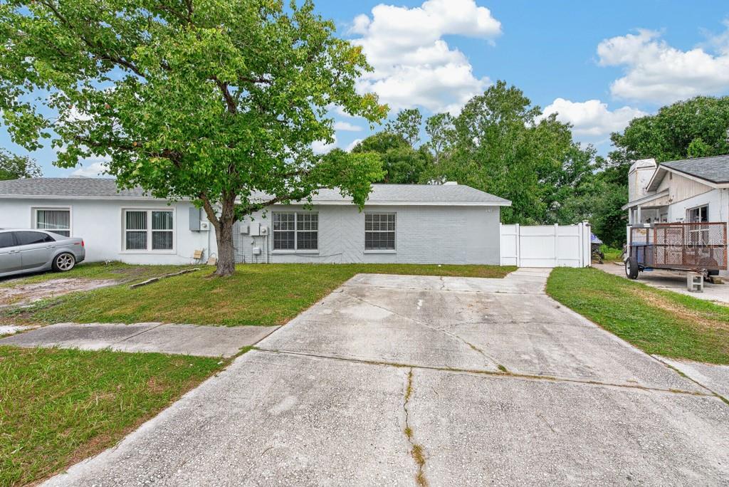 1219 MOHRLAKE DR