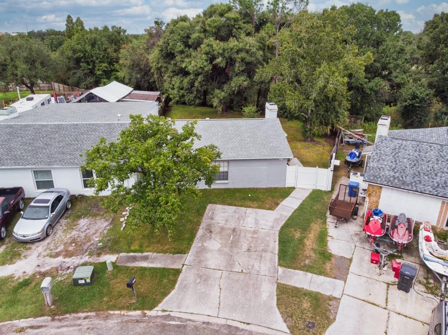1219 MOHRLAKE DR