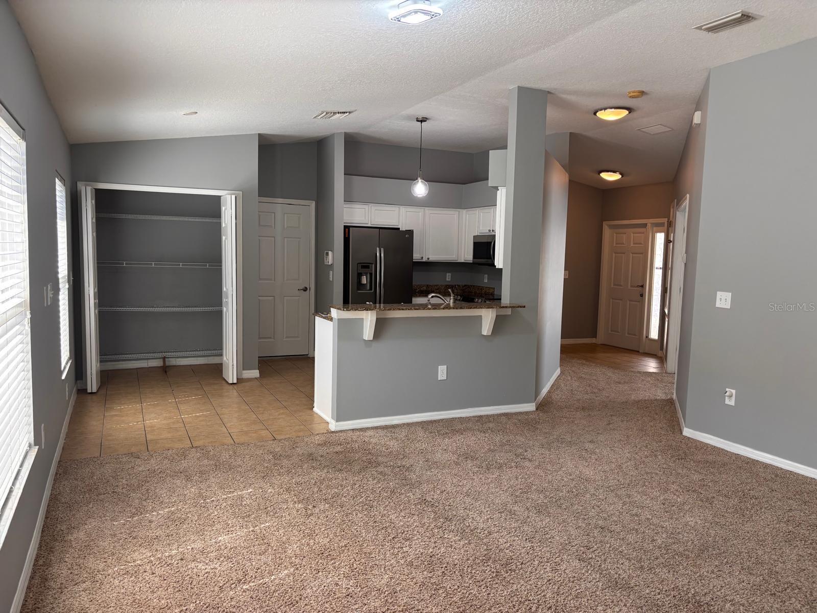 7834 CARRIAGE POINTE DR