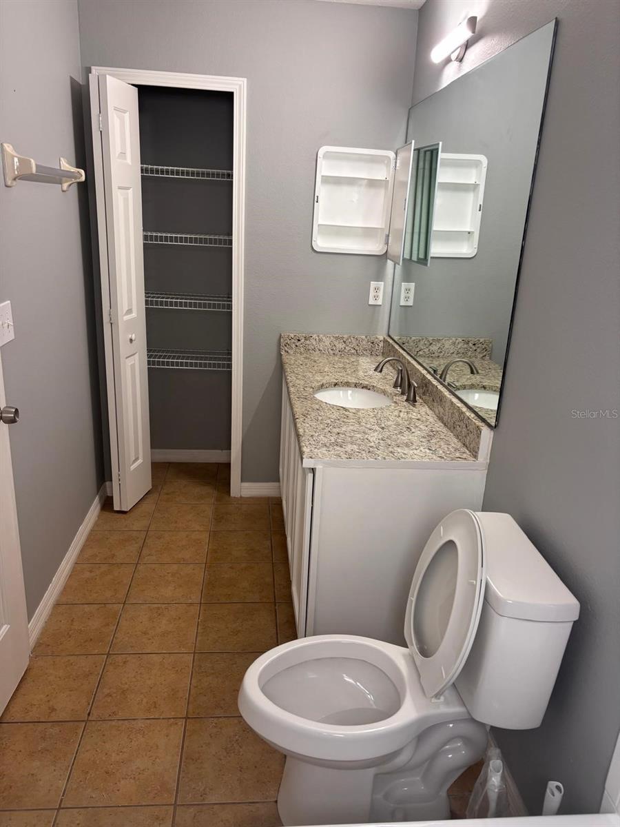 7834 CARRIAGE POINTE DR