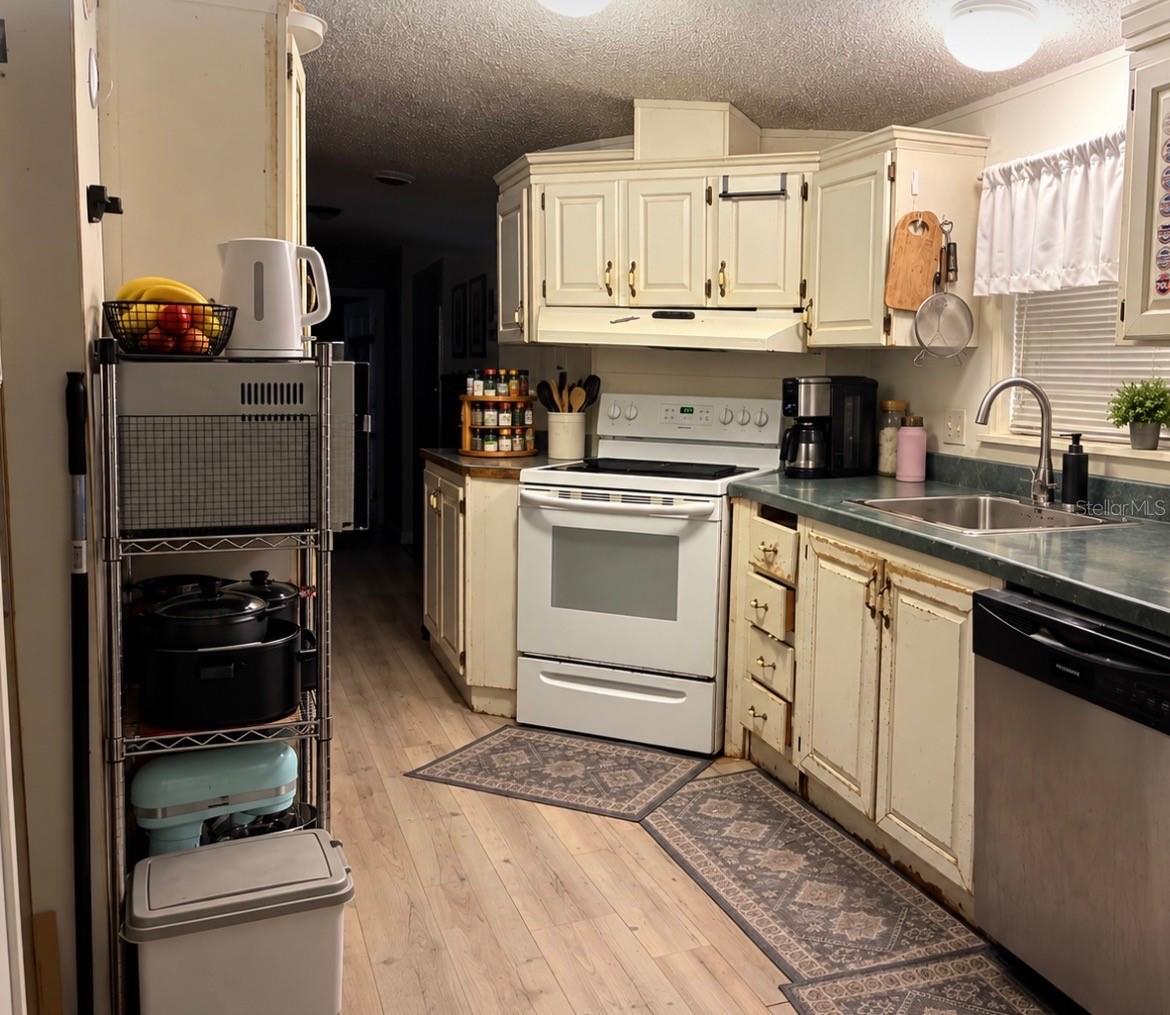 11522 NORTH ST