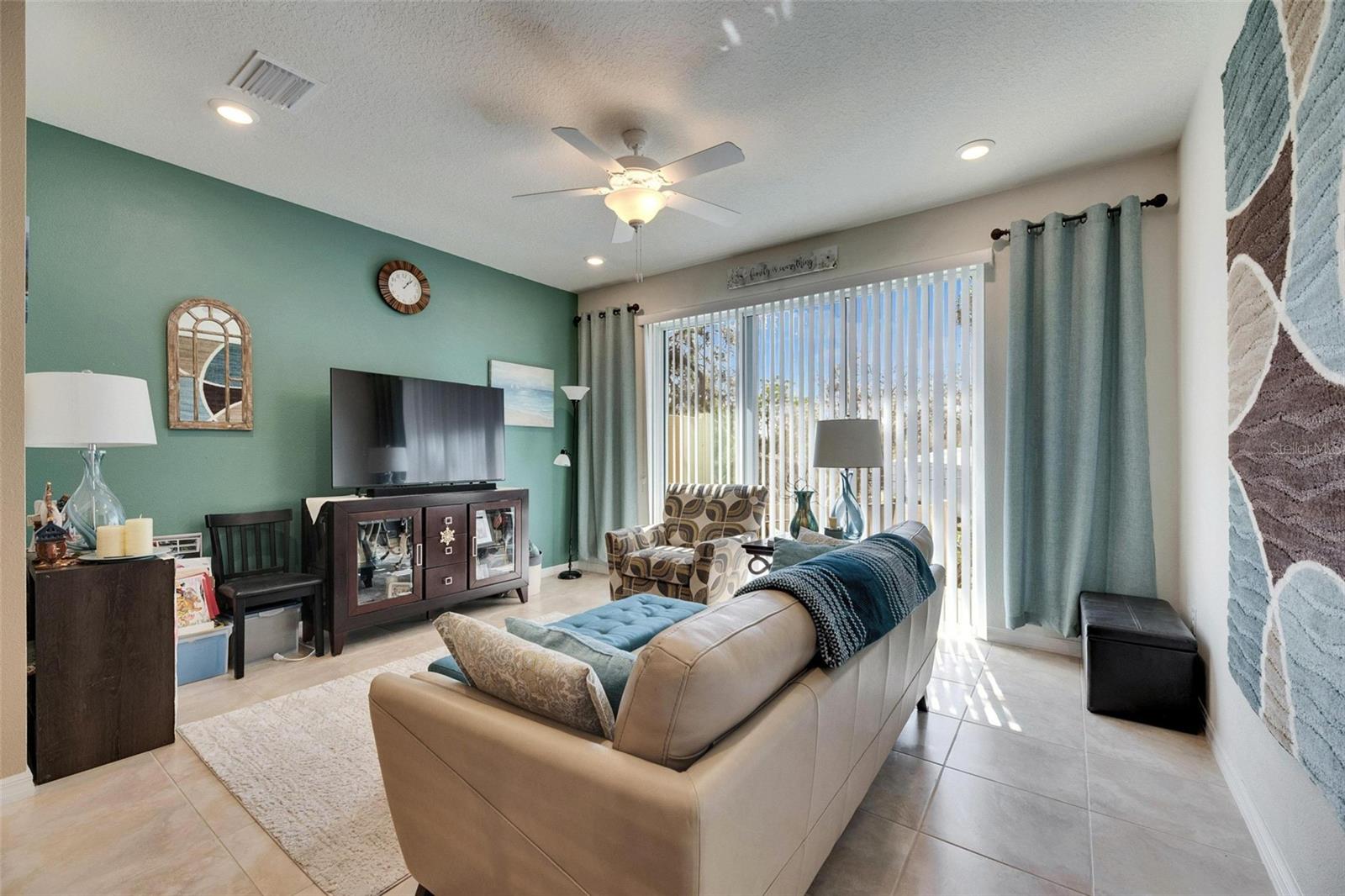 5312 SYLVESTER LOOP