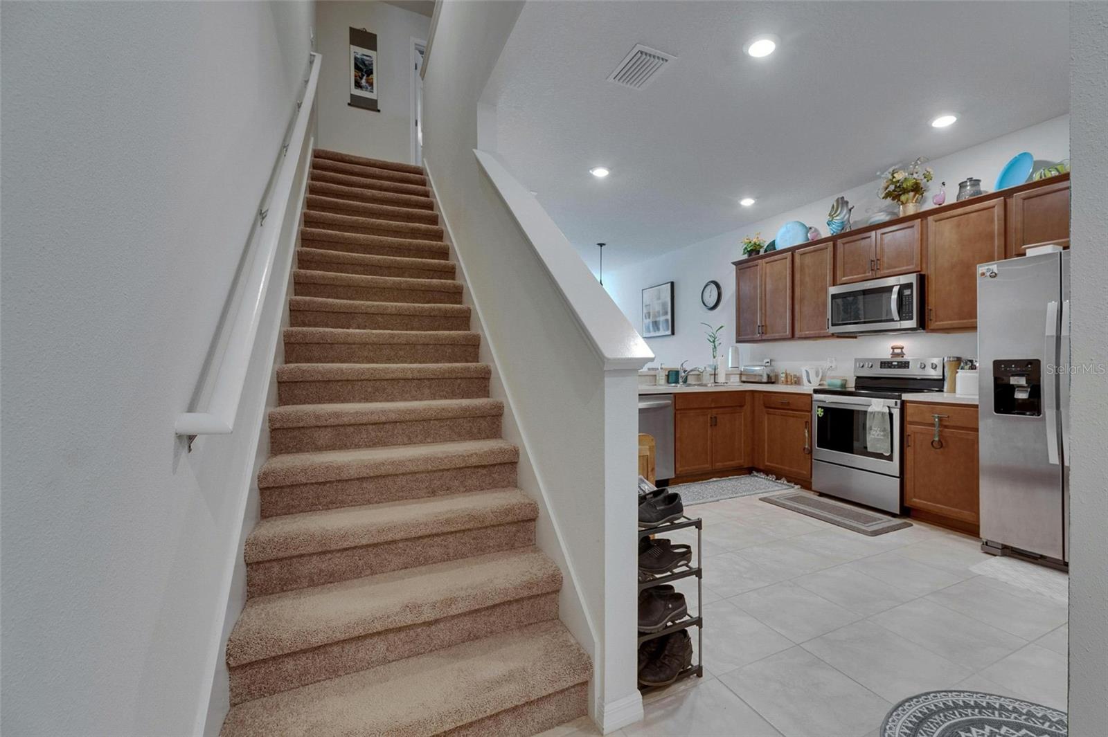5312 SYLVESTER LOOP