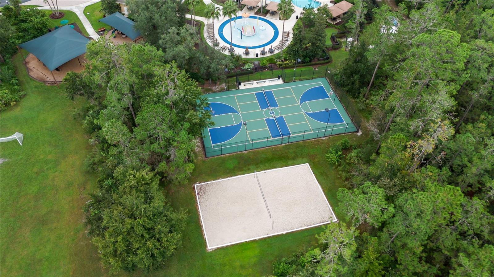 27537 EDENFIELD DR
