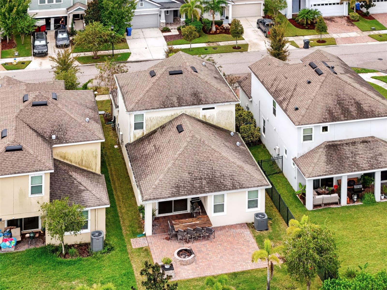 6118 VOYAGERS PL