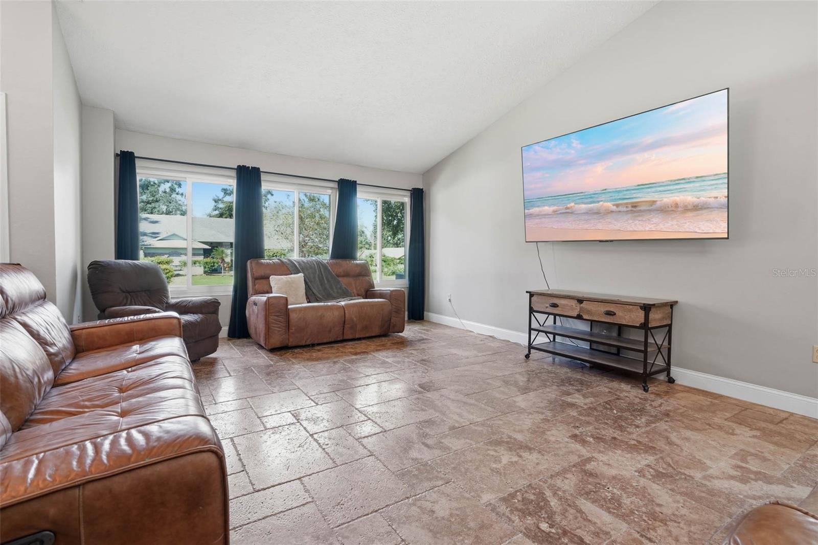 2715 MOCK ORANGE CT