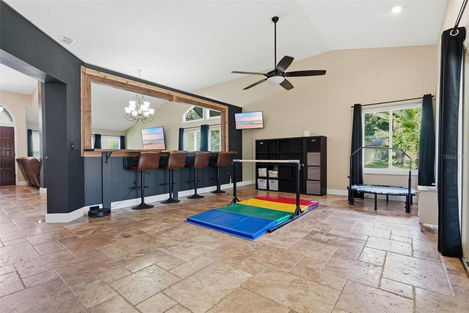 2715 MOCK ORANGE CT