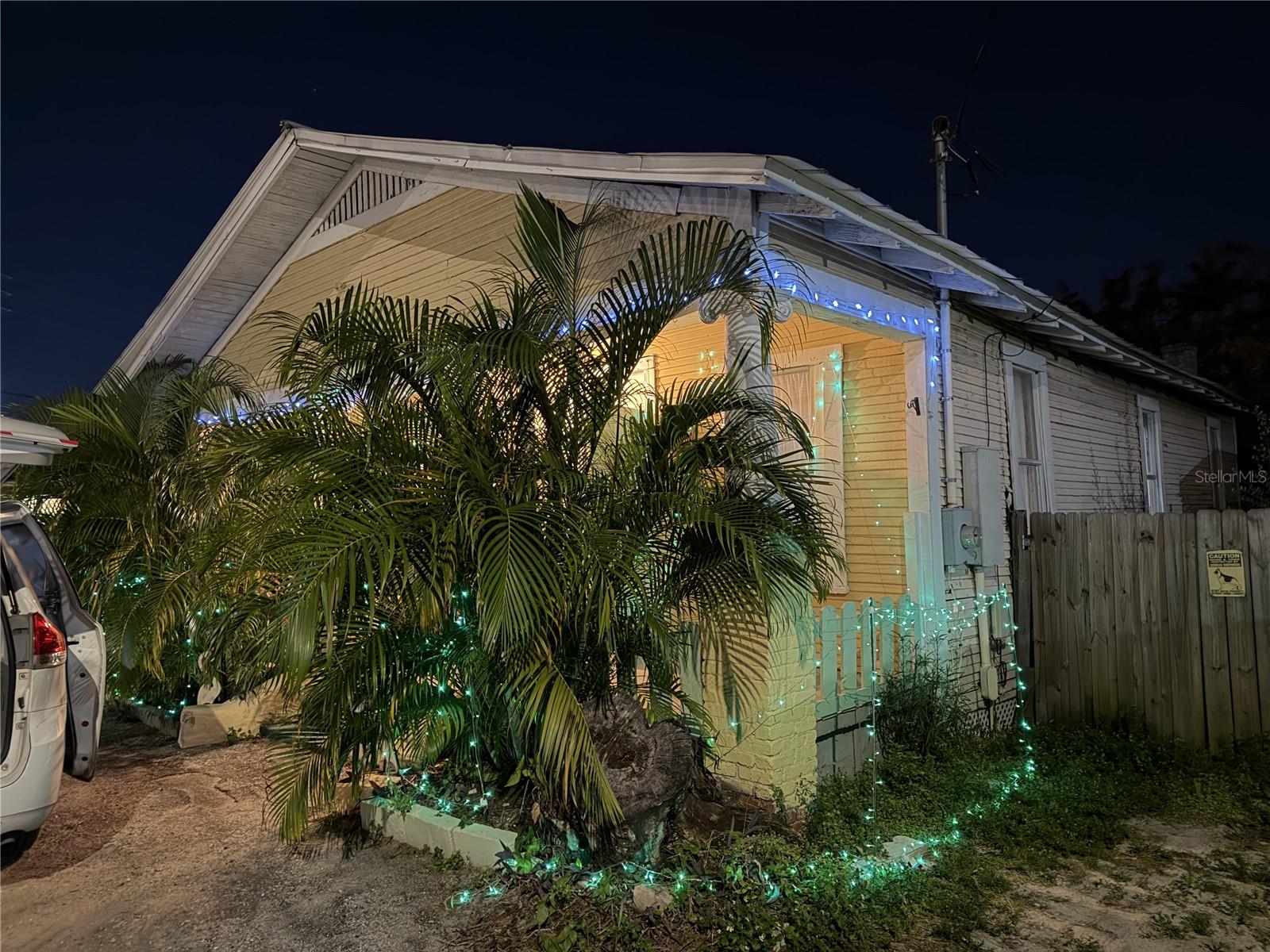 2709 E 15th Ave, Tampa