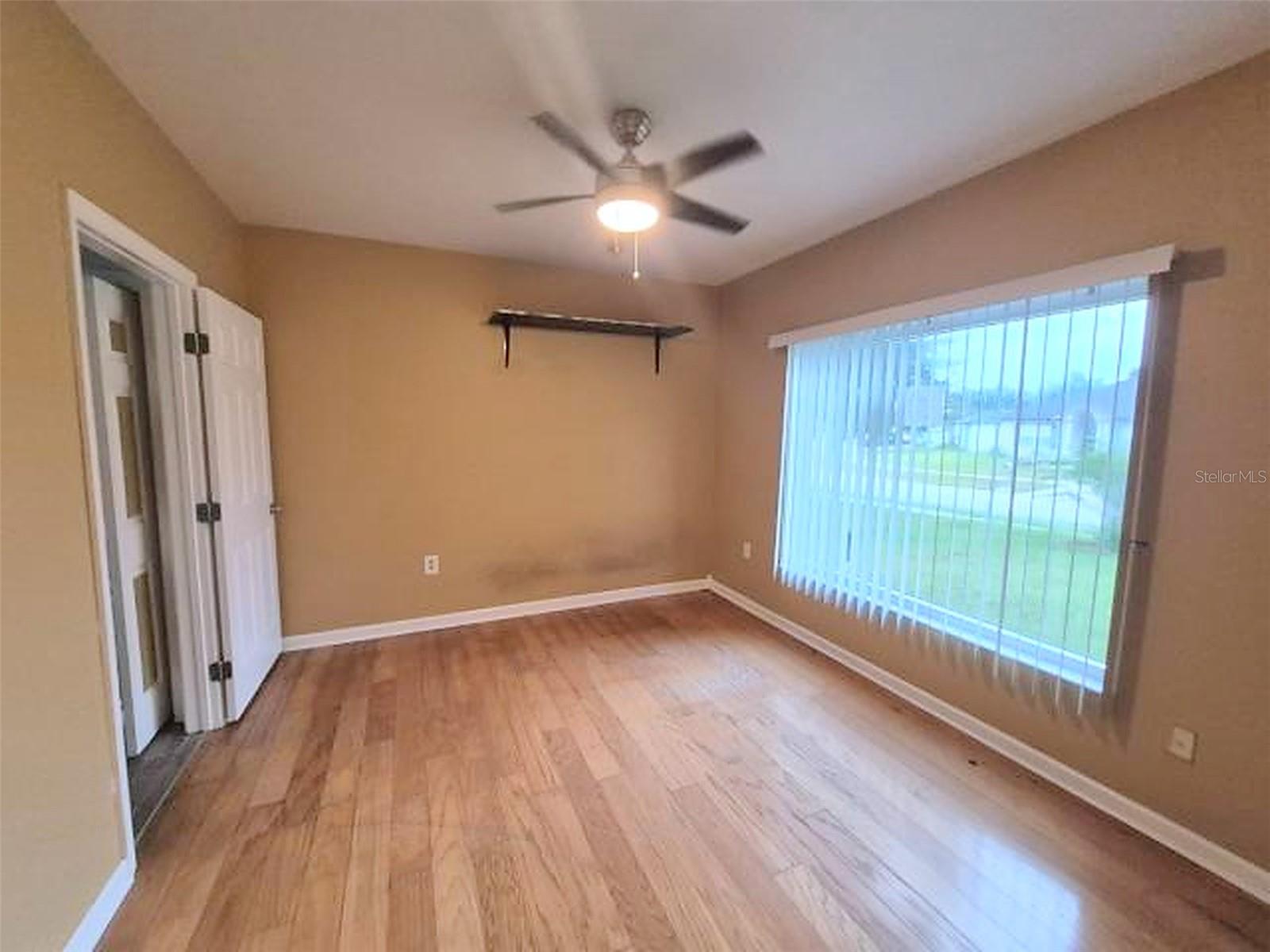 902 GREENBELT CIR