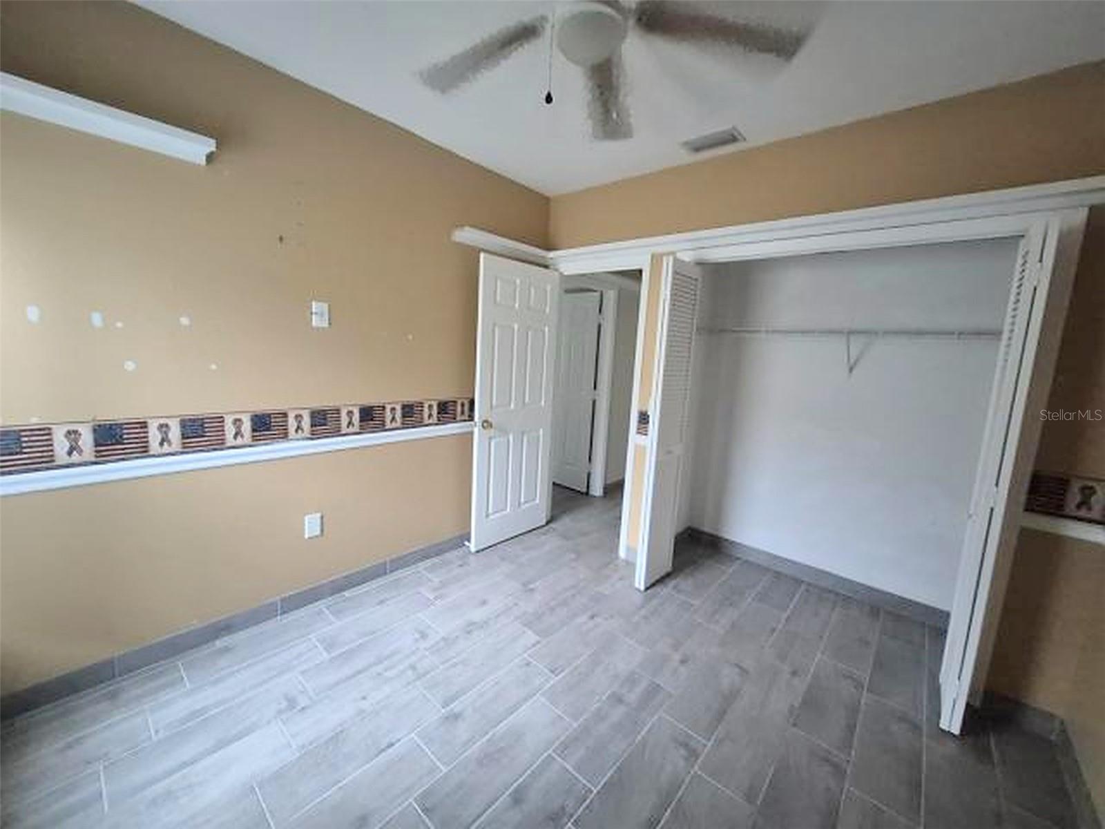902 GREENBELT CIR