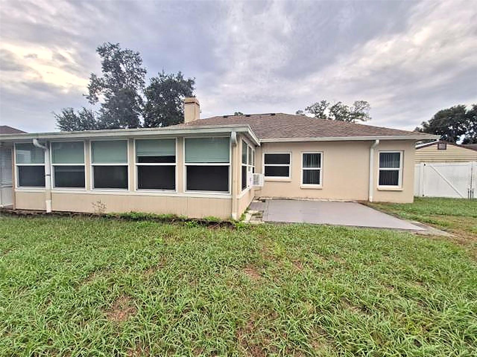 902 GREENBELT CIR