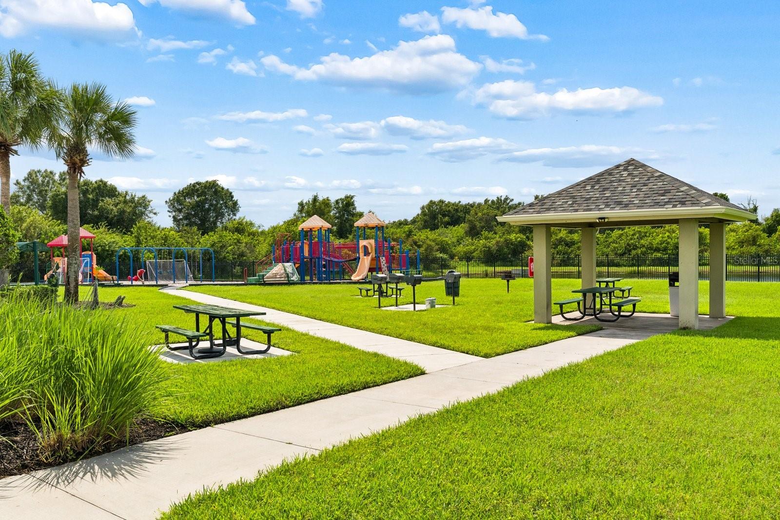 11327 BRIGHTON KNOLL LOOP