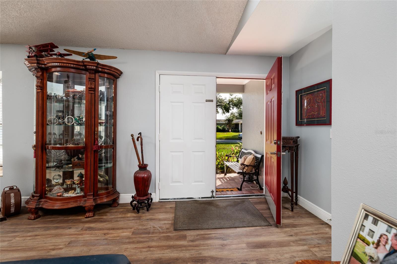 23208 SIERRA RD