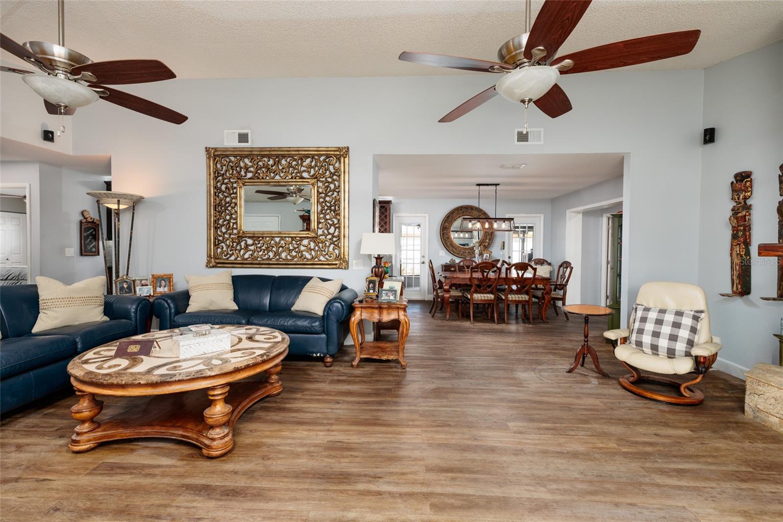 23208 SIERRA RD