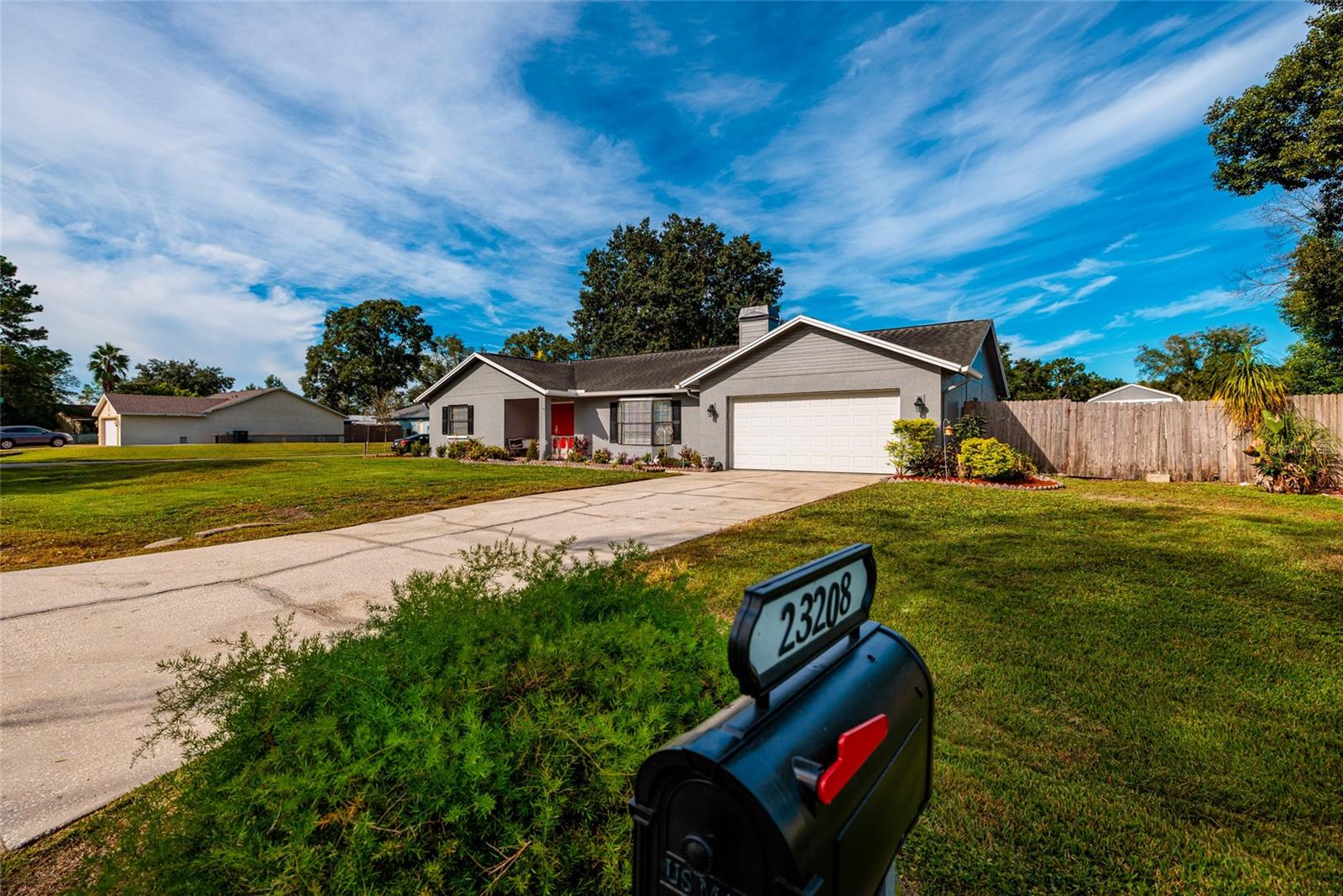 23208 SIERRA RD