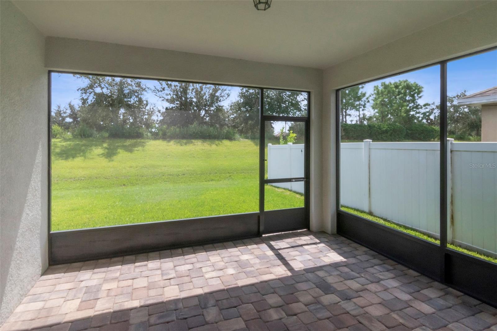 12319 EAGLE SWOOP PL