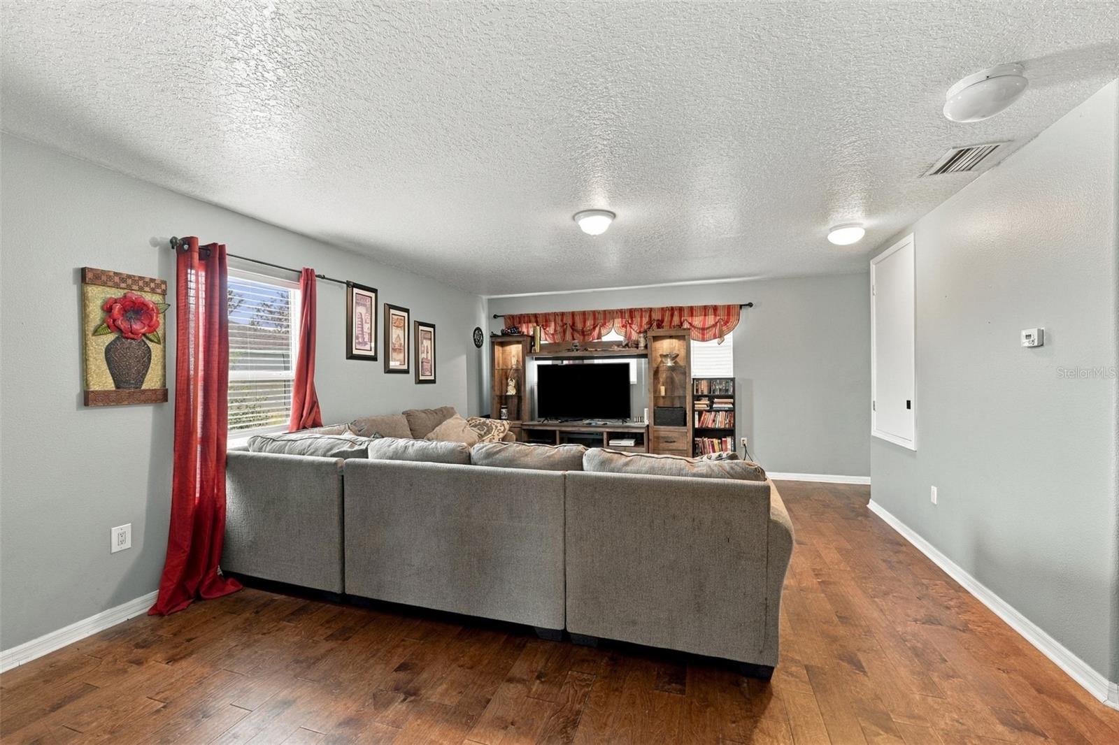 10736 BAMBOO ROD CIR