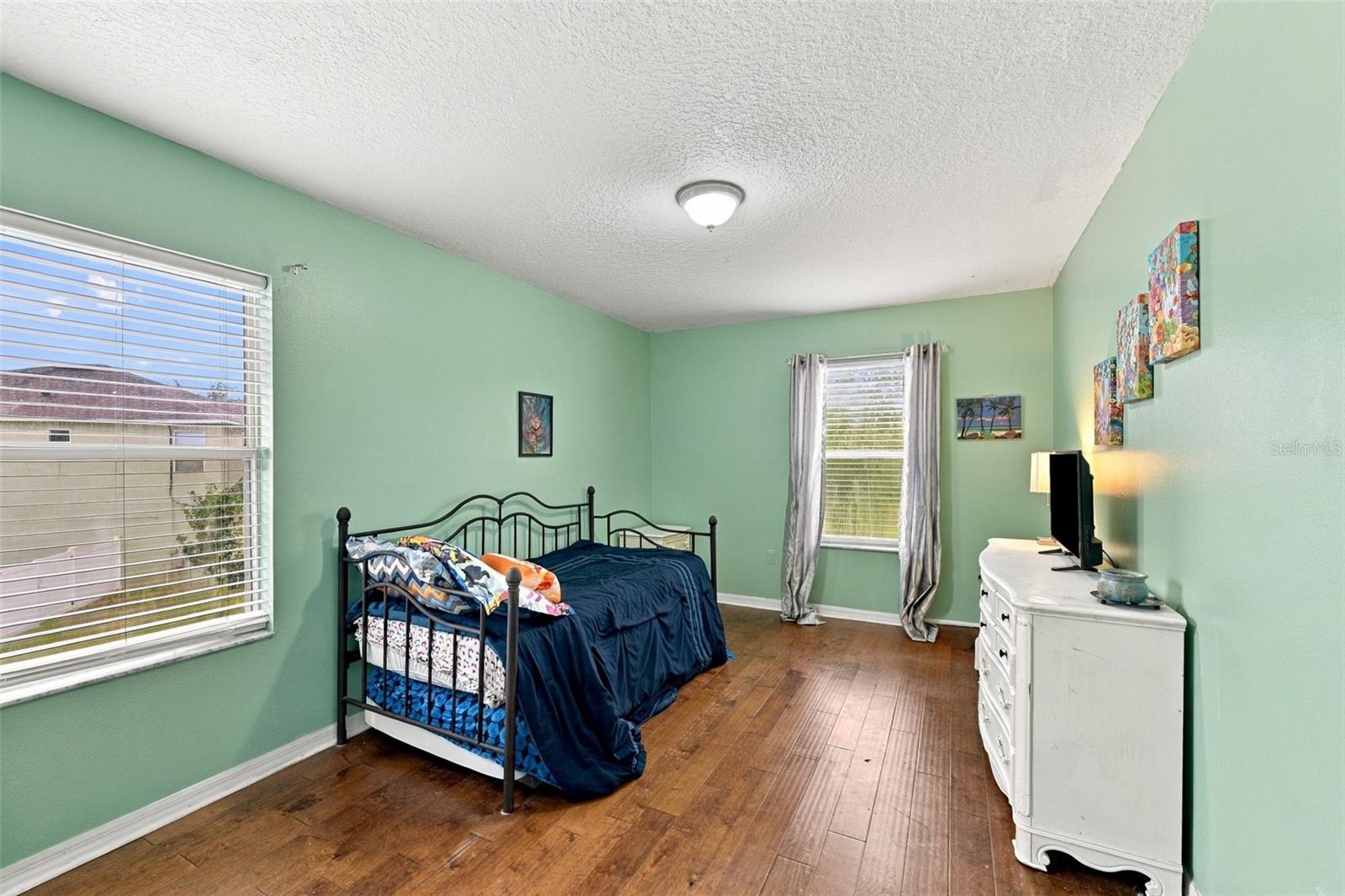 10736 BAMBOO ROD CIR