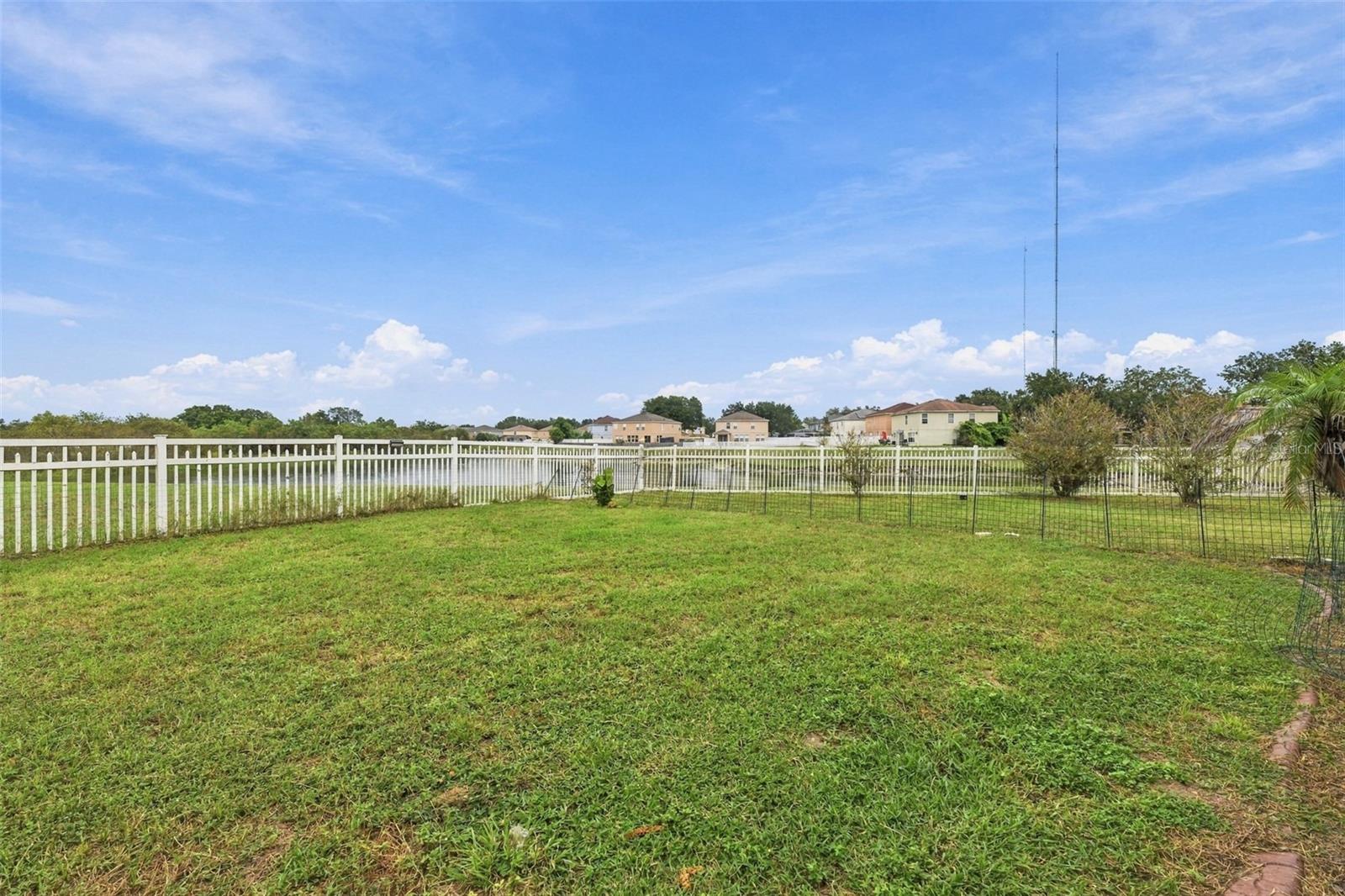 10736 BAMBOO ROD CIR