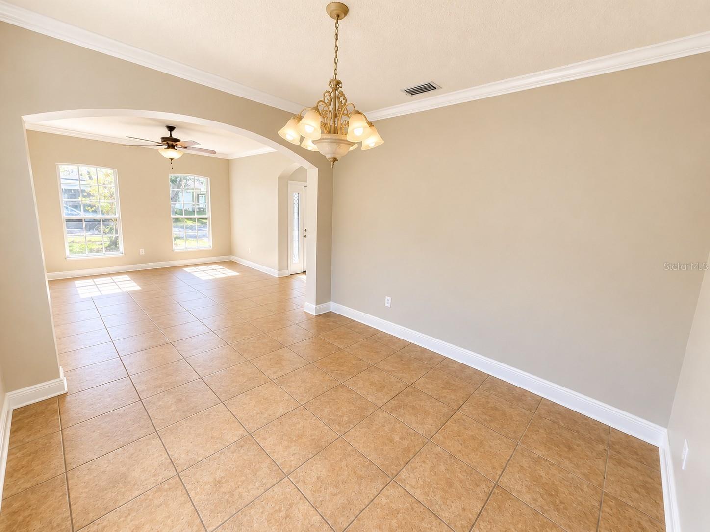 1753 OPEN FIELD LOOP