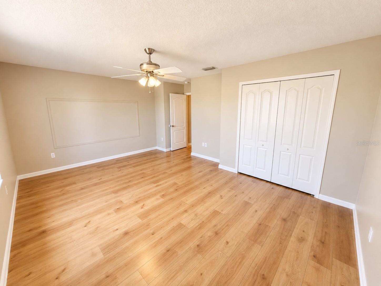 1753 OPEN FIELD LOOP