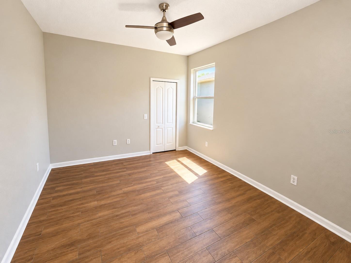 1753 OPEN FIELD LOOP
