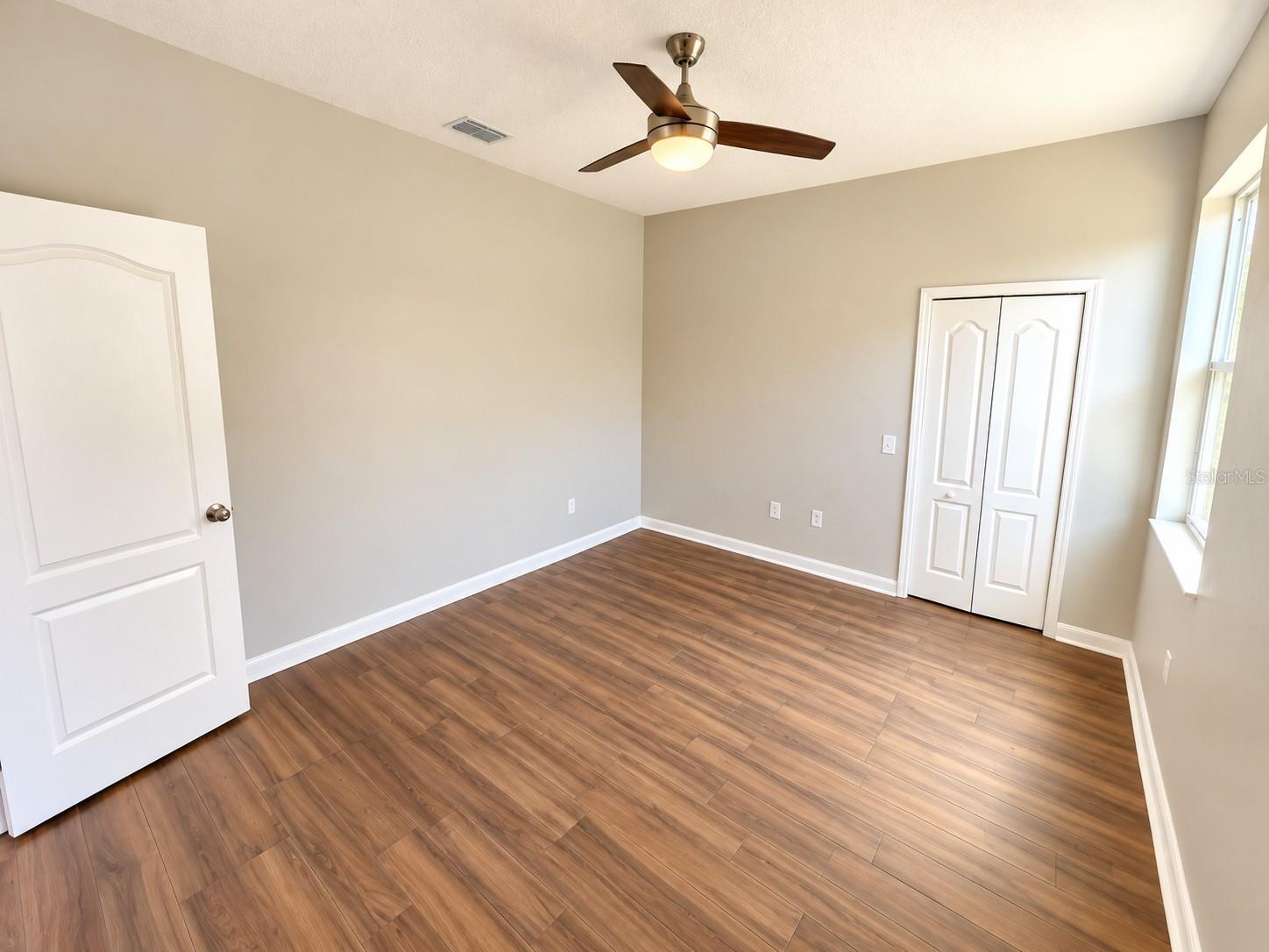 1753 OPEN FIELD LOOP