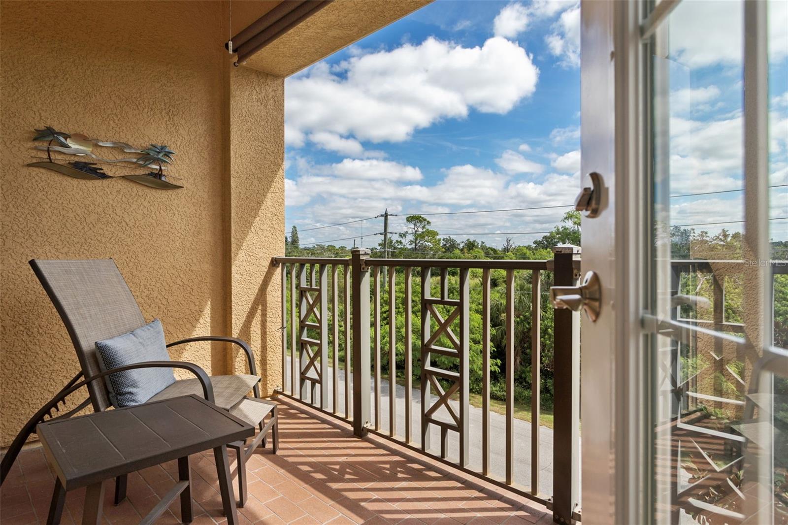 6522 SAND SHORE LN