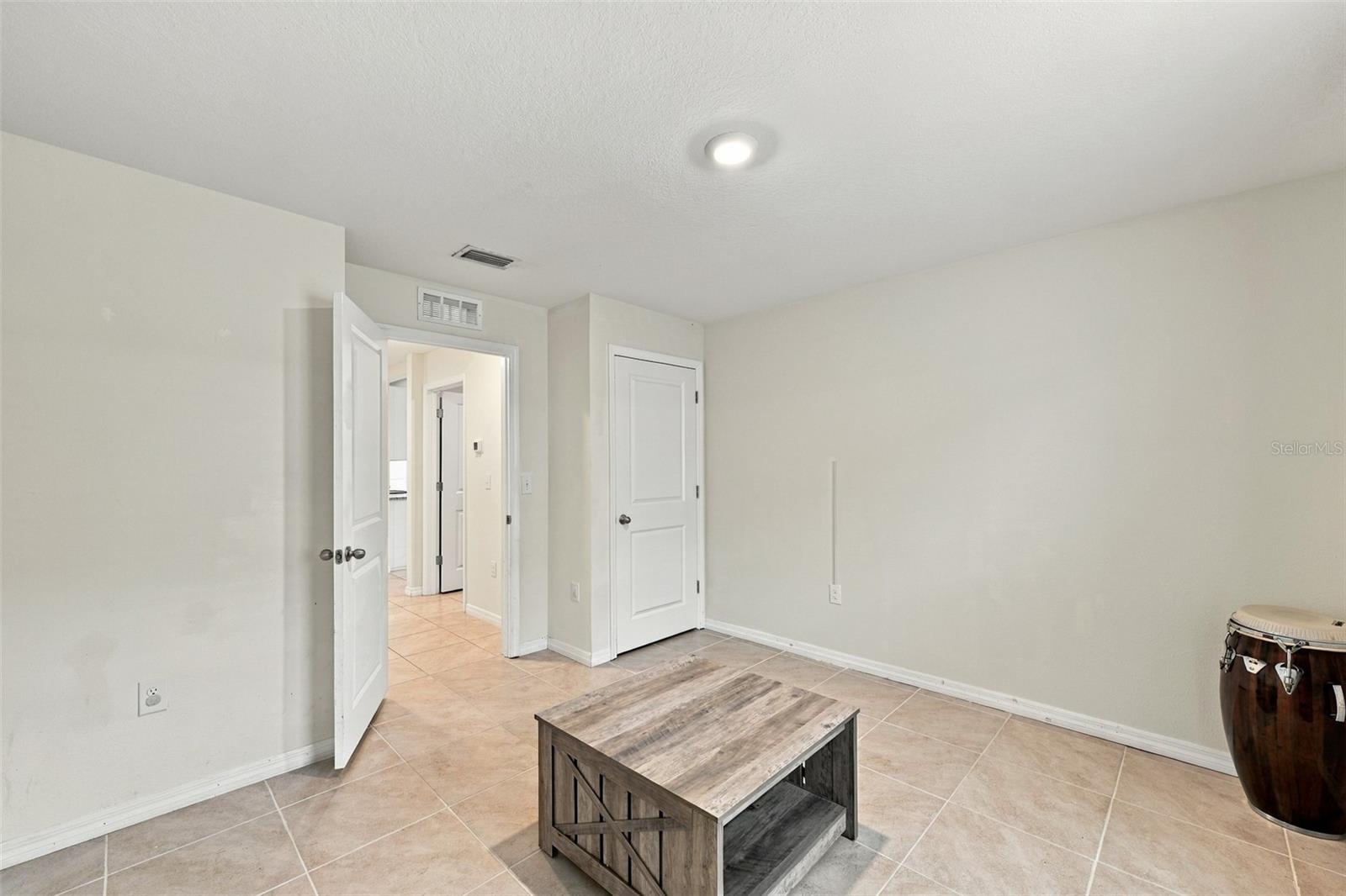 7980 BROAD POINTE DR