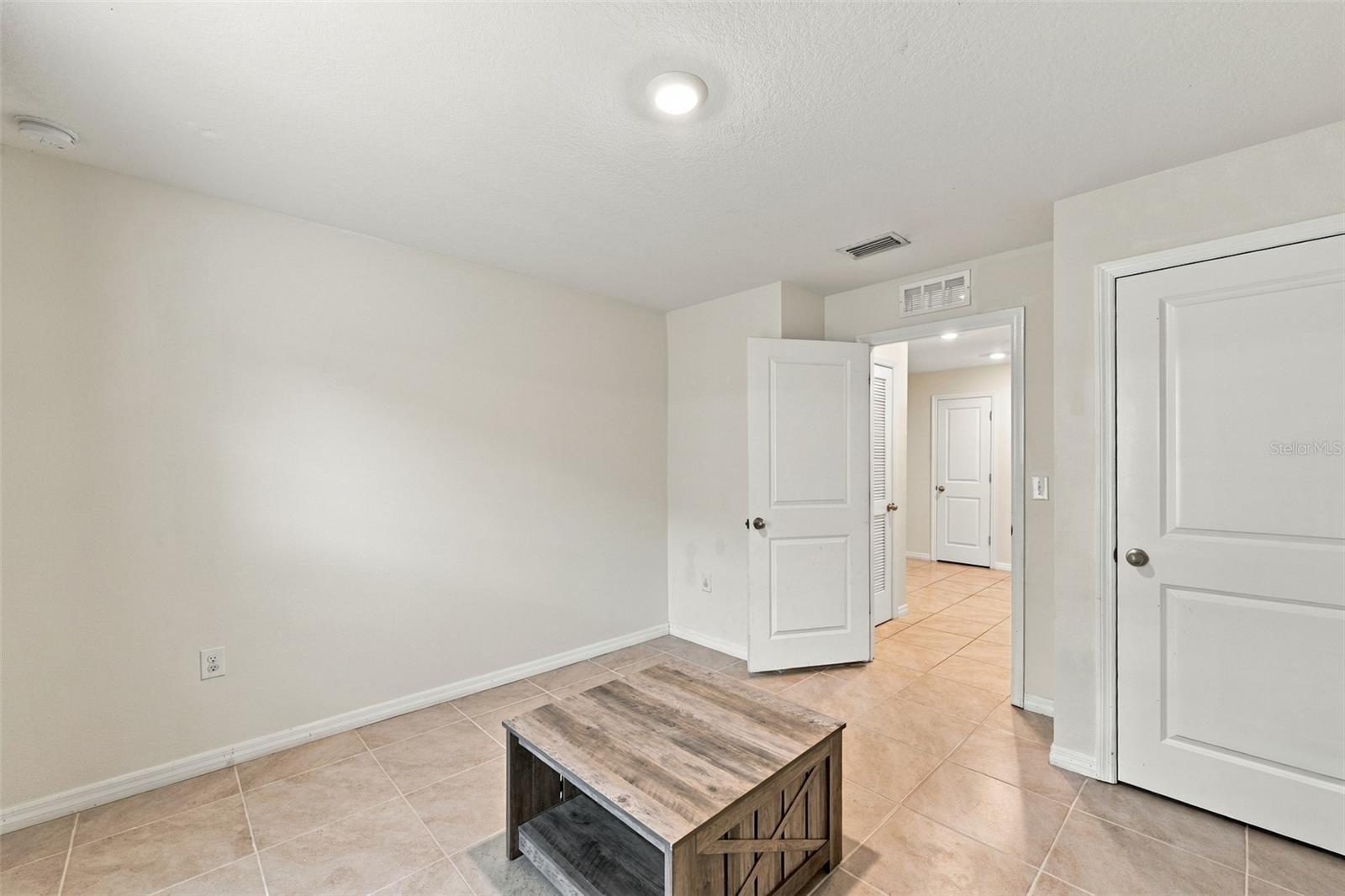7980 BROAD POINTE DR