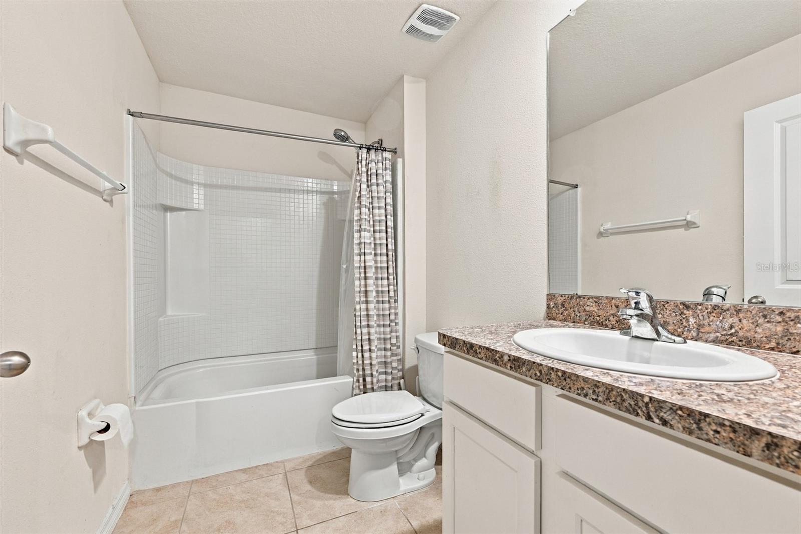 7980 BROAD POINTE DR
