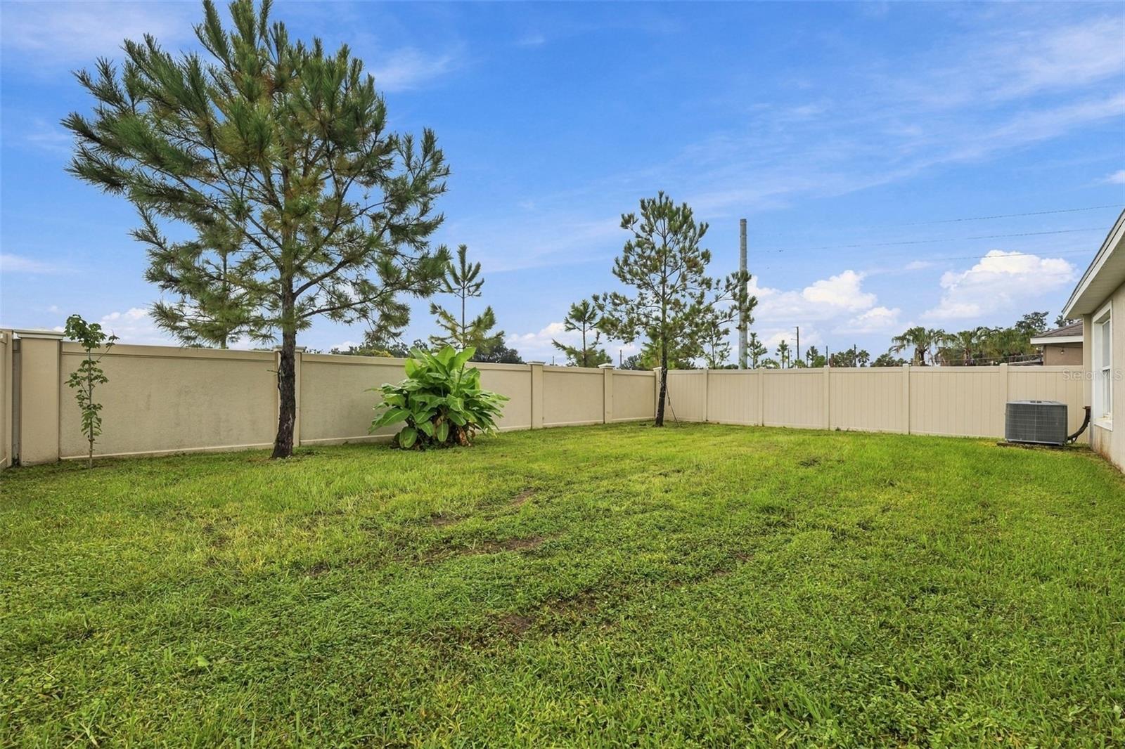 7980 BROAD POINTE DR