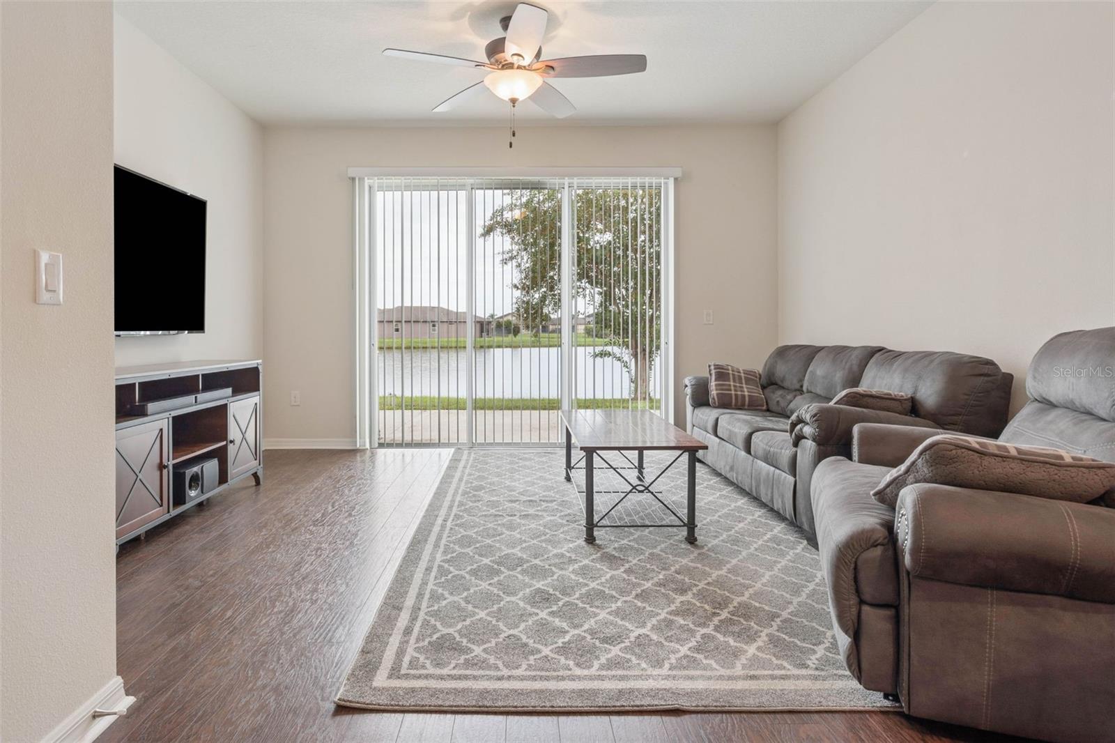 9146 HILLCROFT DR