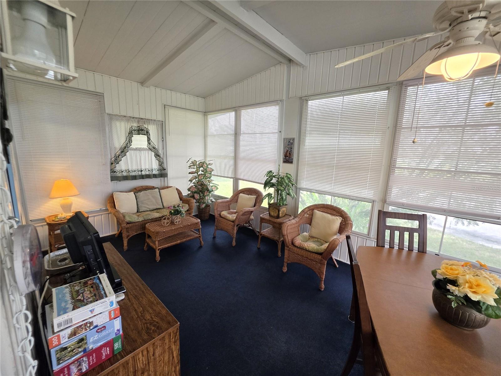 5293 POINCIANA CIR