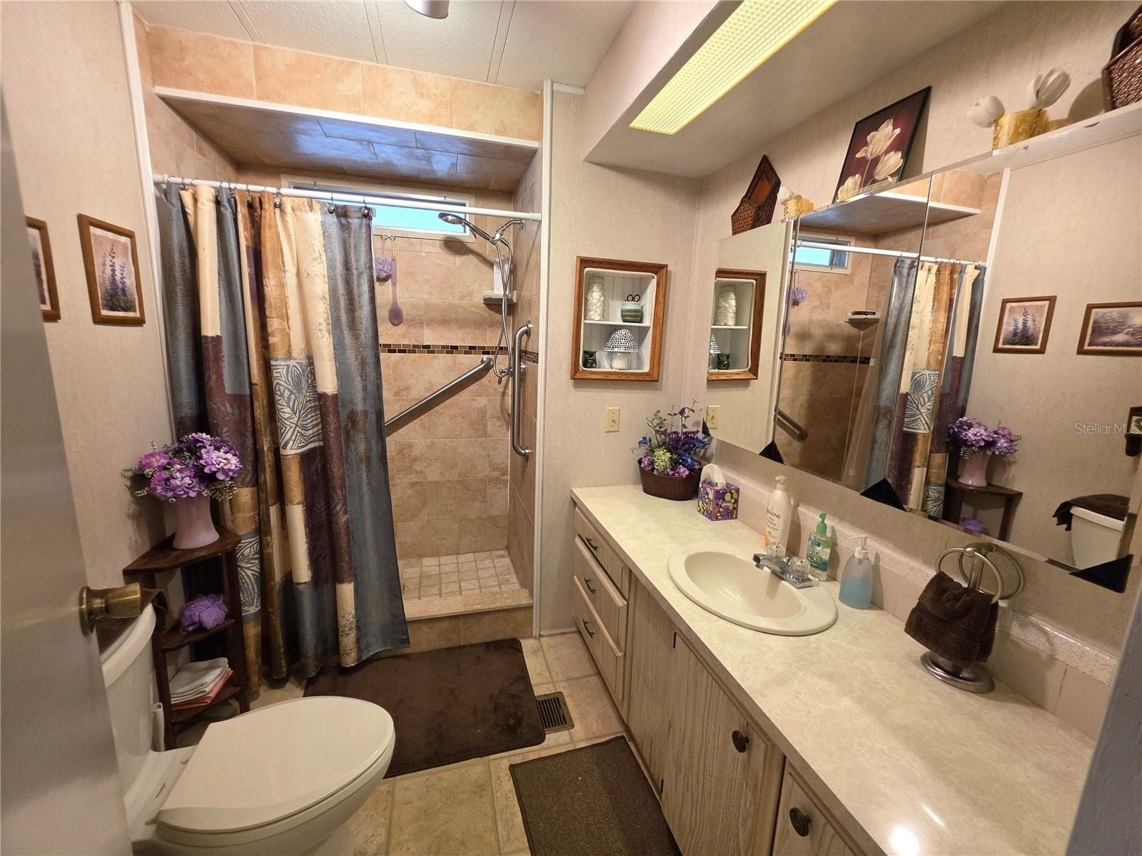 5293 POINCIANA CIR