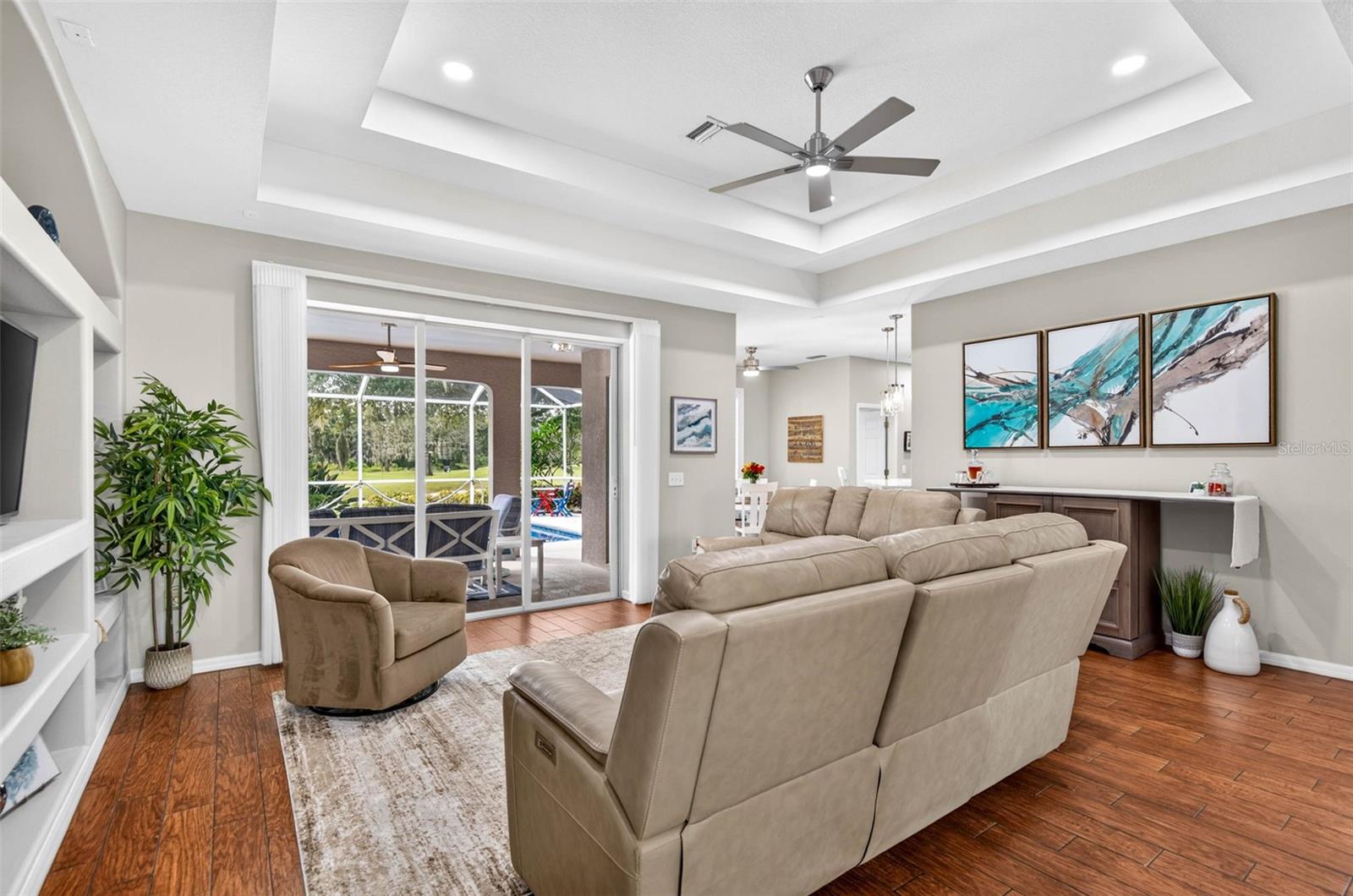 3825 SALIDA DELSOL DR