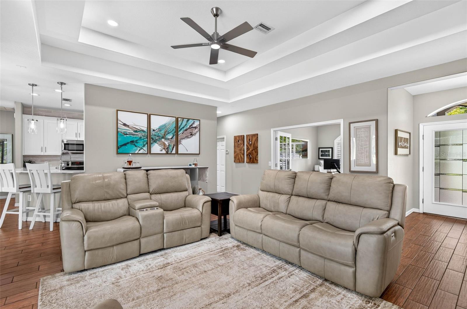 3825 SALIDA DELSOL DR