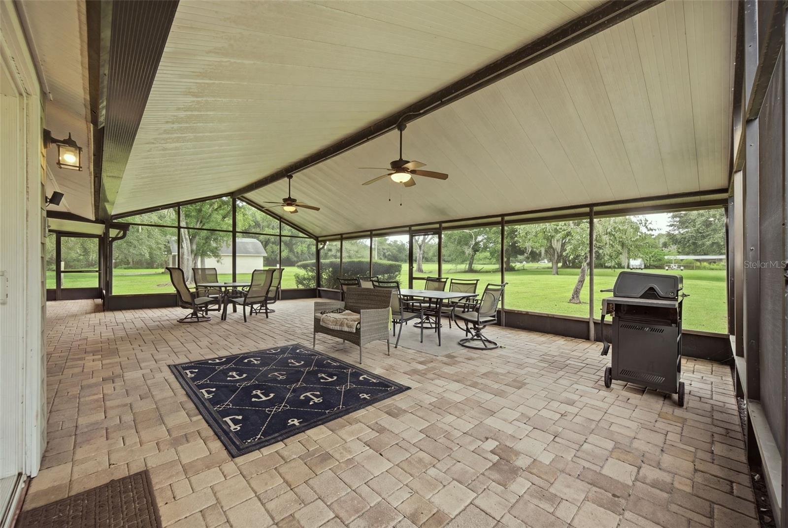 17501 LAKESHORE RD