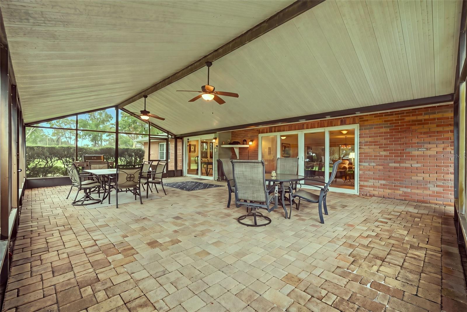 17501 LAKESHORE RD